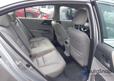 2017 Honda Accord Ex-L V6 z USA, uszkodzony, nr VIN 1HGCR3F02HA012296